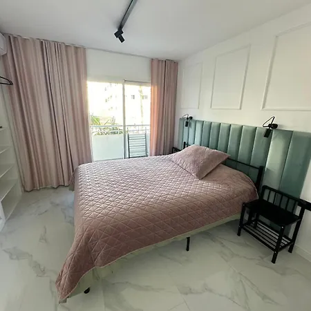 Playa Real Apartment *