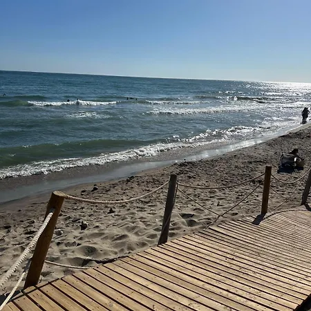 Lägenhet Playa Real Marbella